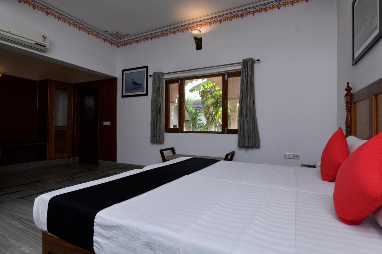 Hotel Sunbird Bharatpur Eksteriør bilde