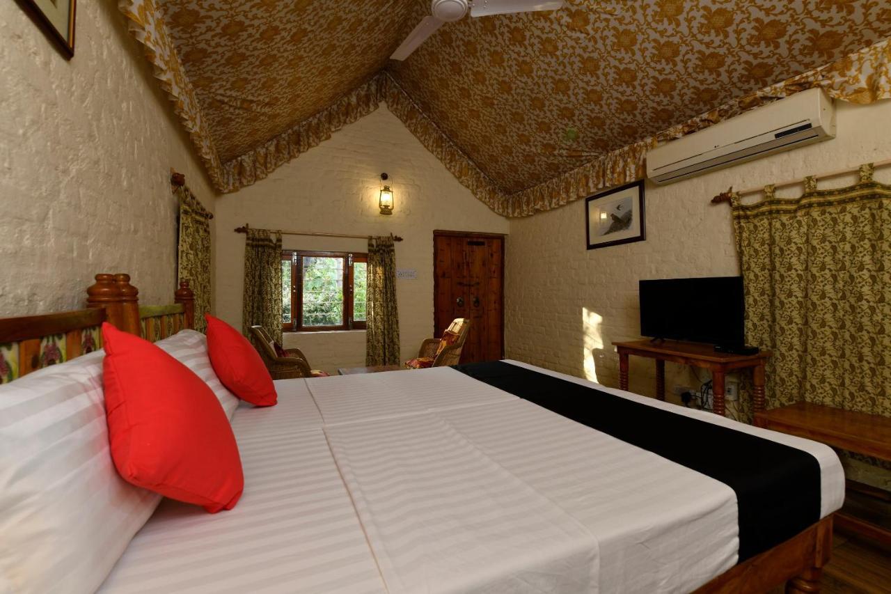 Hotel Sunbird Bharatpur Eksteriør bilde