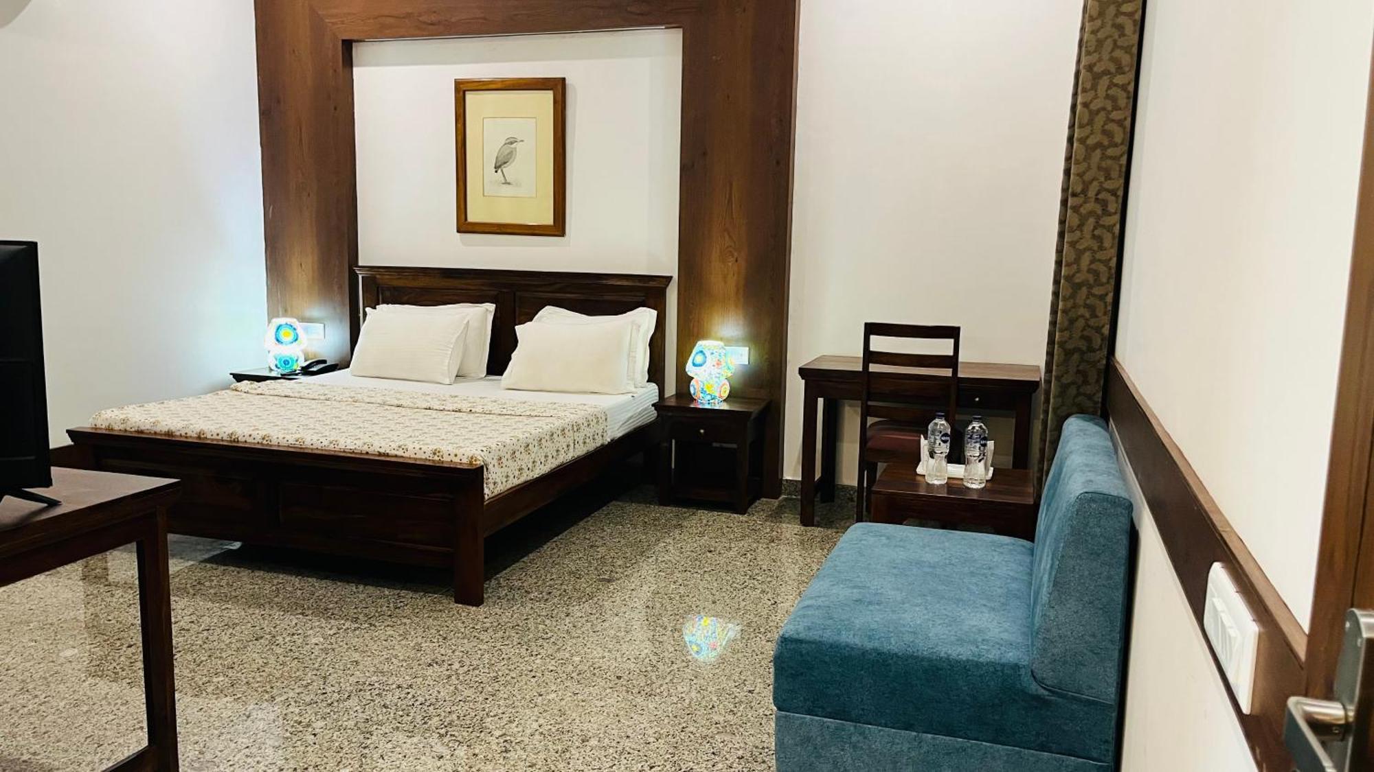 Hotel Sunbird Bharatpur Eksteriør bilde